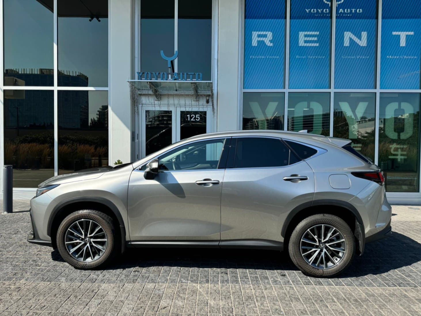 2024 Lexus NX NX 450h+ AWD