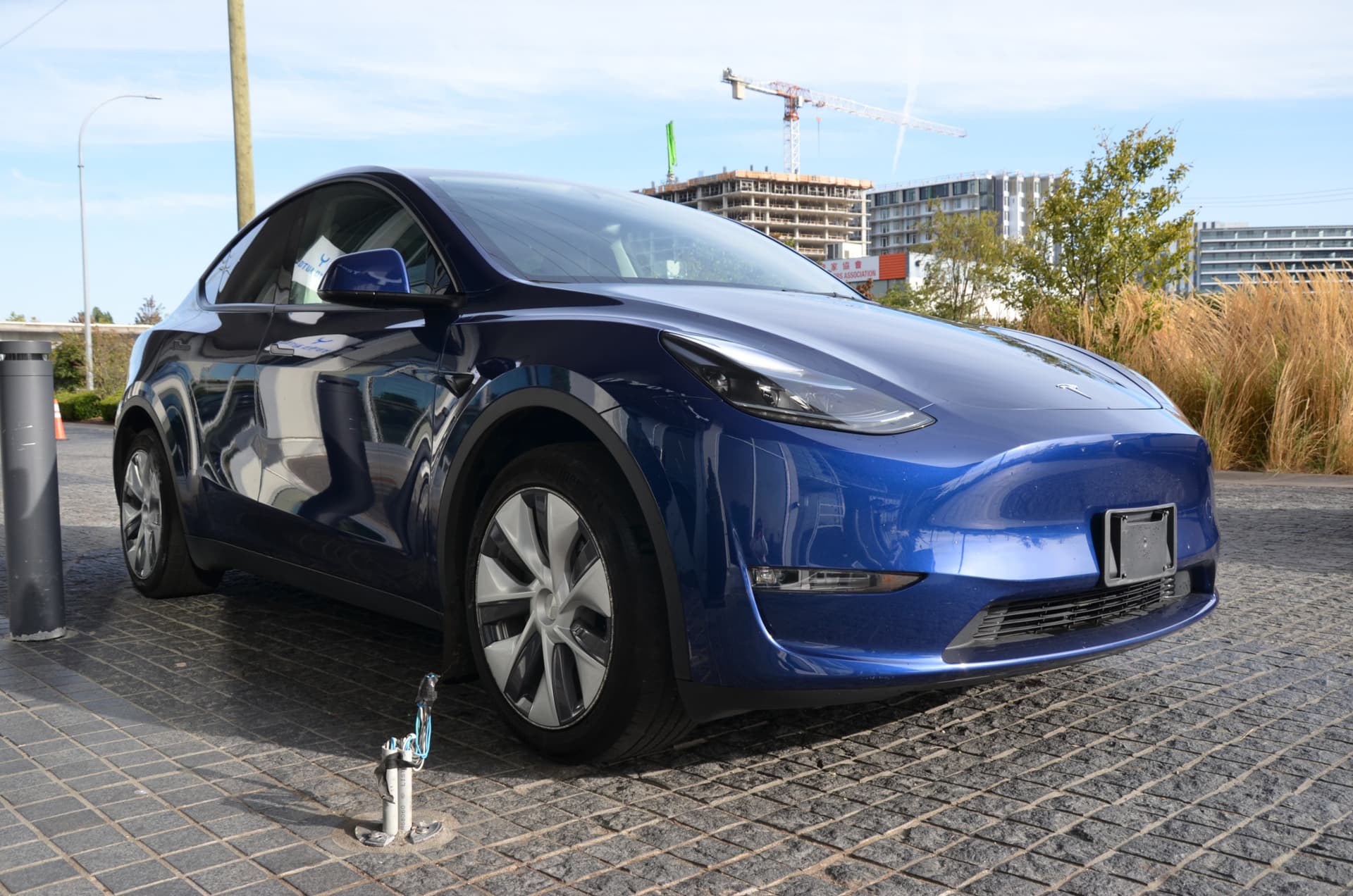 2024 Tesla Model Y Long Range AWD