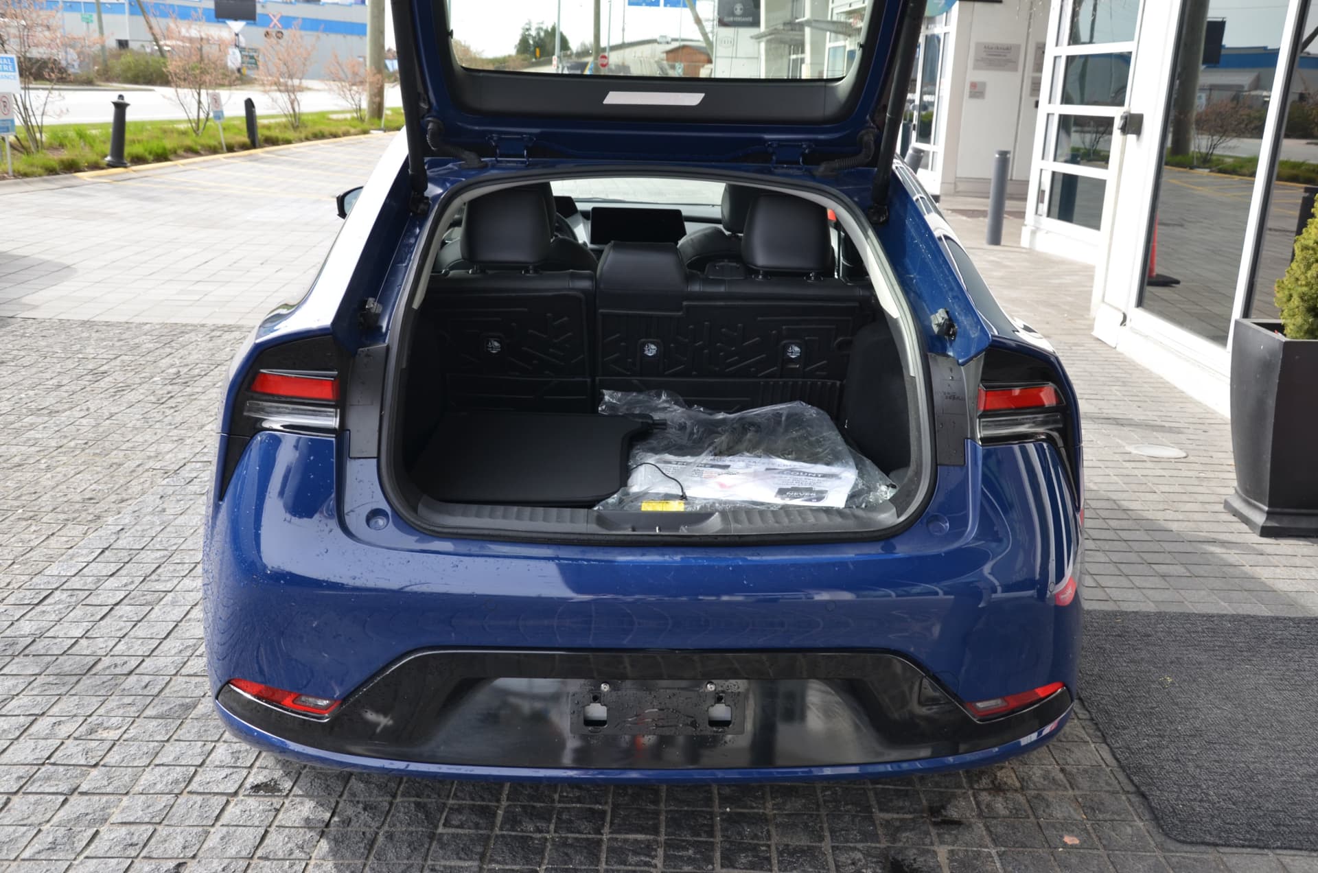 2024 Toyota Prius XLE AWD-e
