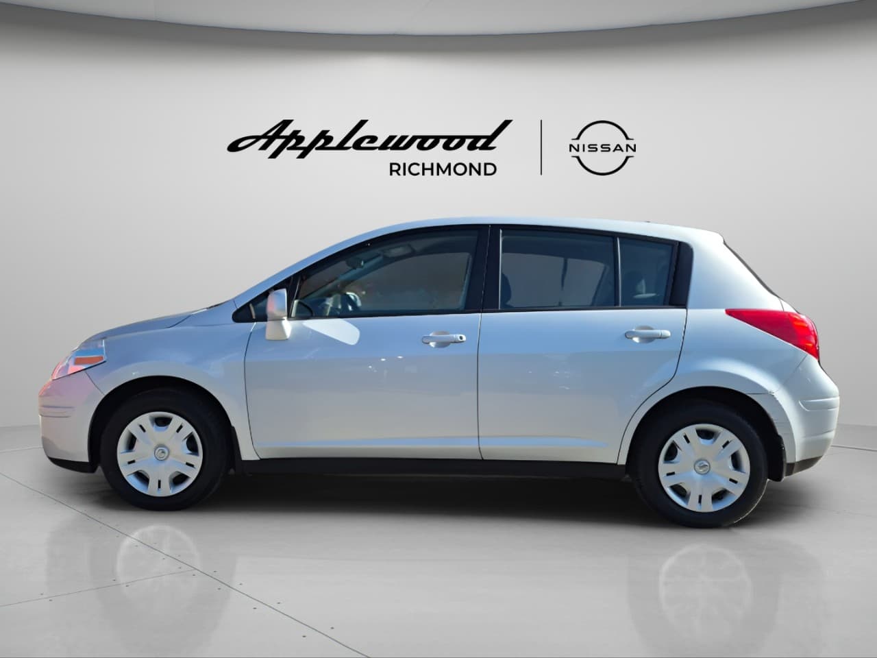 2012 Nissan Versa 1.8 S