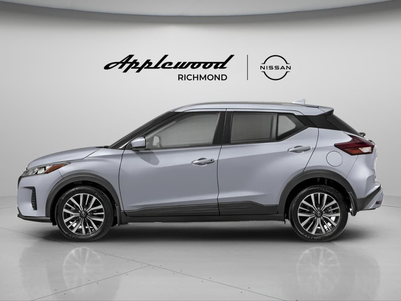 2025 Nissan Kicks Play SV CVT