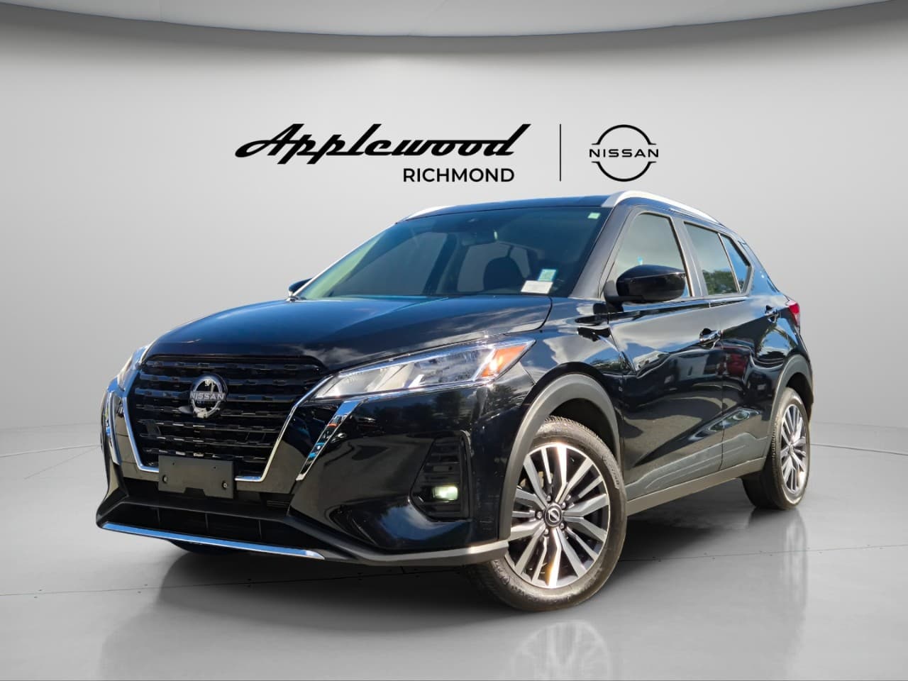 2025 Nissan Kicks Play SV CVT