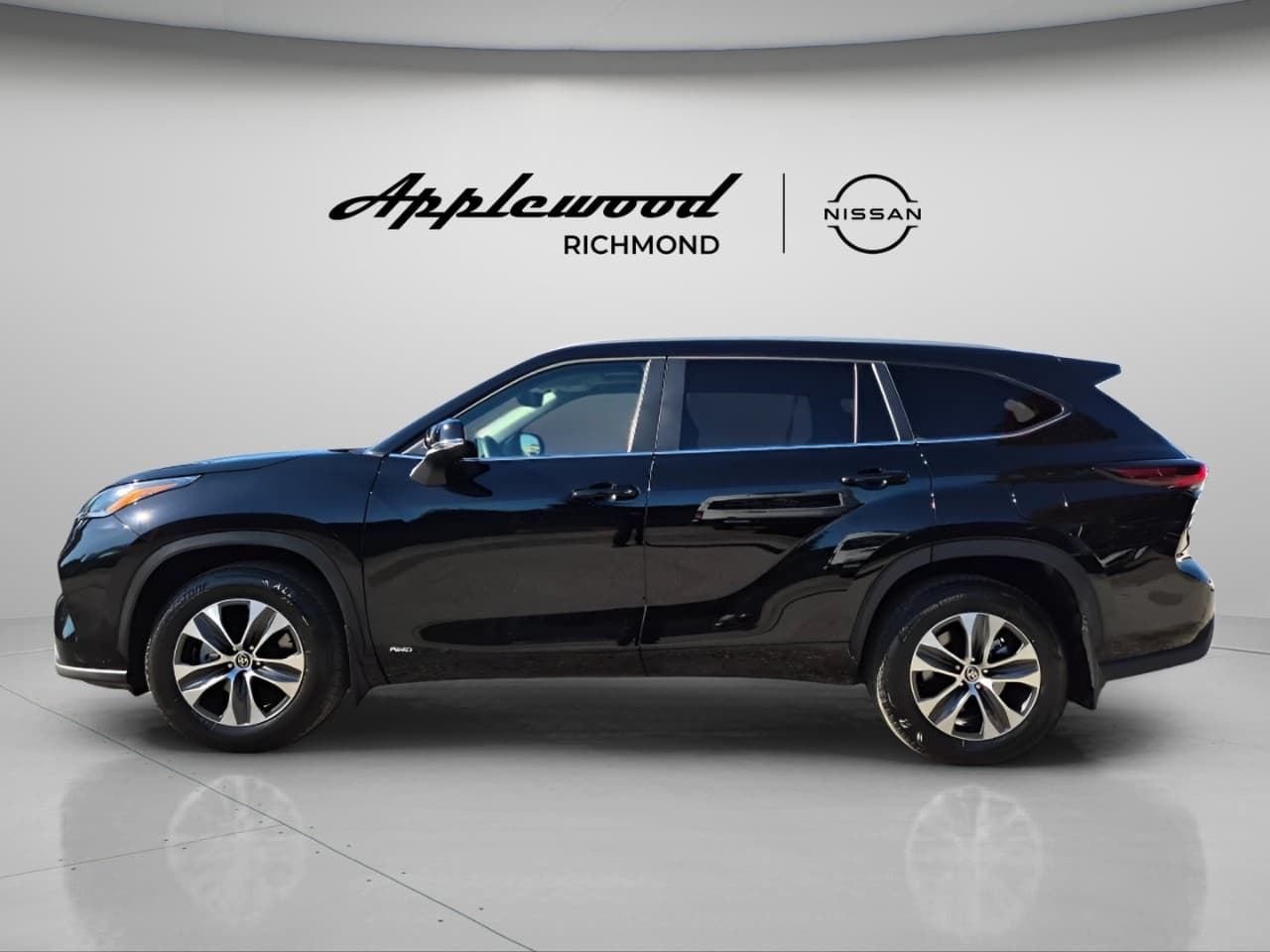 2026 Toyota Highlander Hybrid XLE AWD