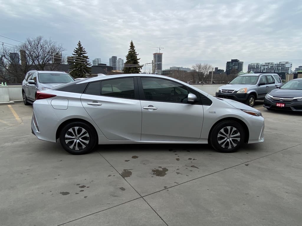 2022 Toyota  Prius Prime