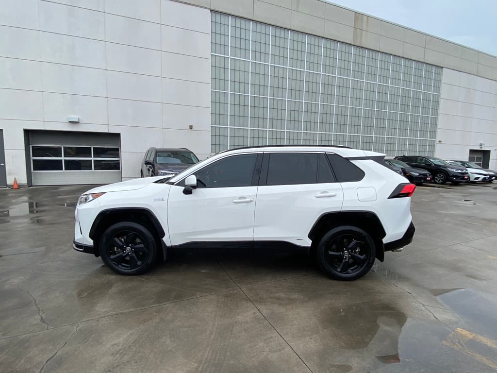 2021 Toyota RAV4 Prime SE