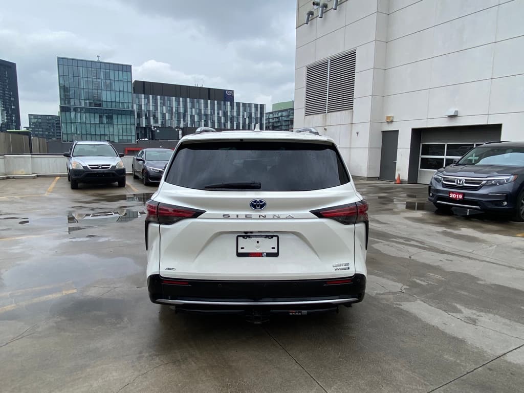2021 Toyota Sienna Limited 7-Passenger
