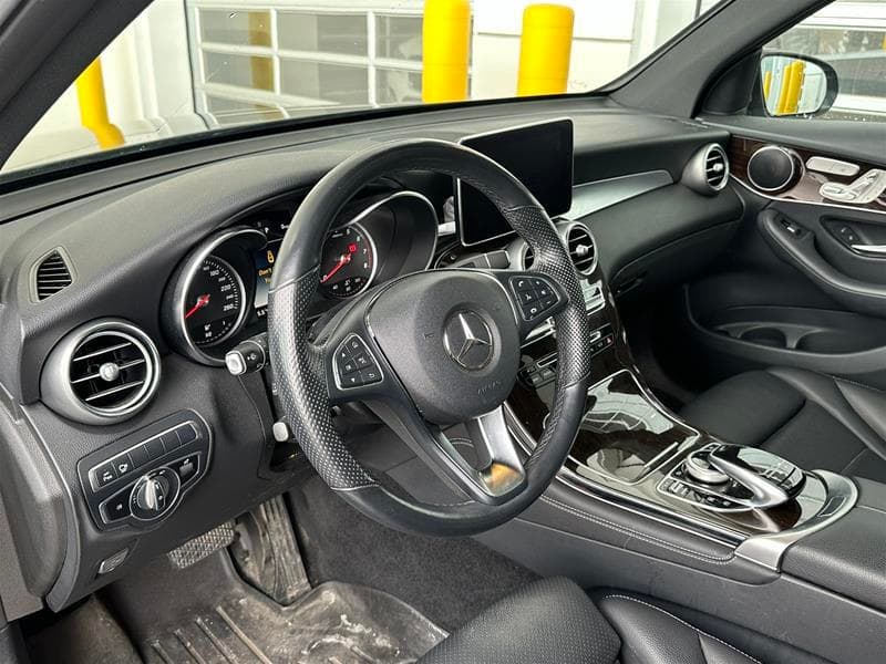 2019 Mercedes-Benz GLC 300 4MATIC
