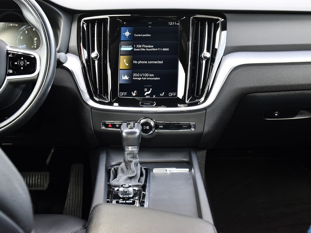 2019 Volvo S60 T6 Momentum