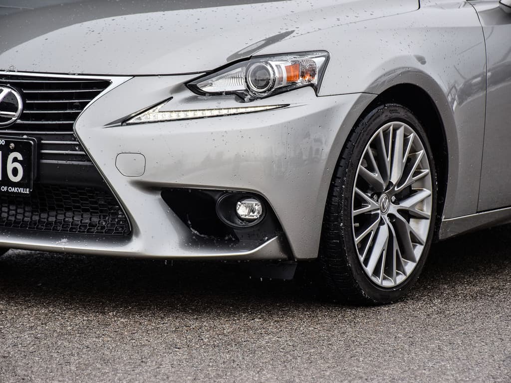 2016 Lexus  IS 300 