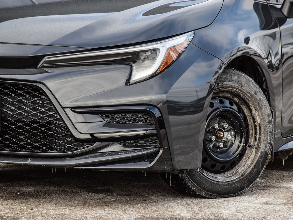 2024 Toyota  Corolla  Hybrid SE AWD 