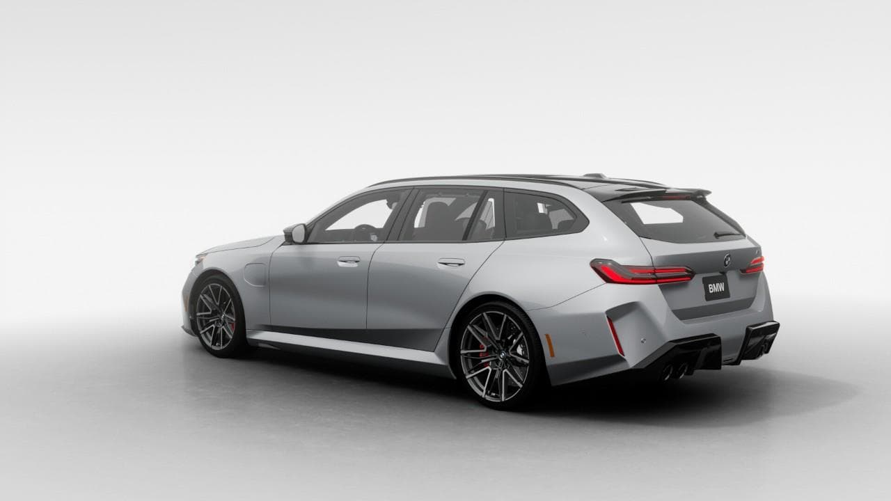 2027 BMW M5 