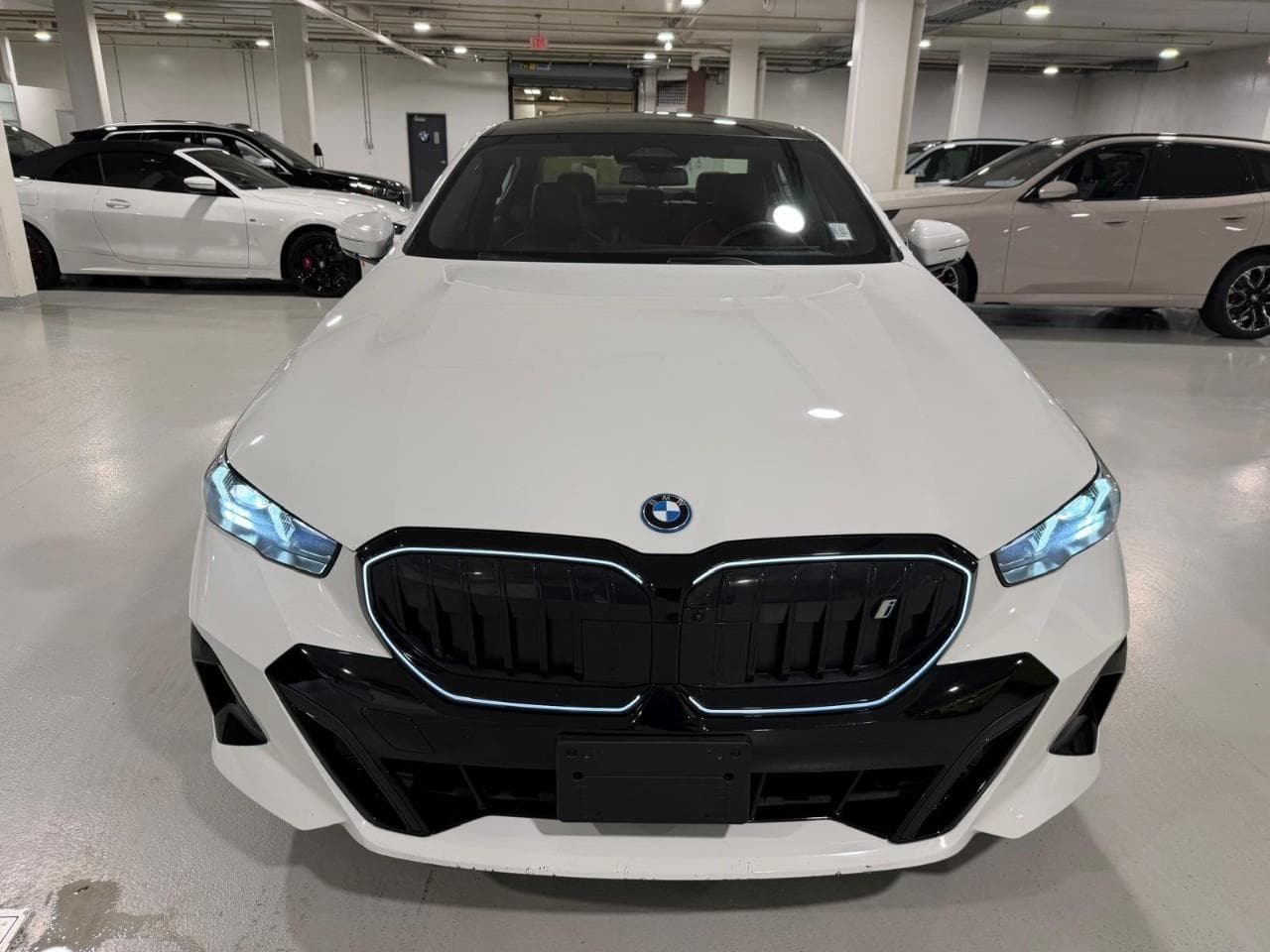 2025 BMW i5 xDrive40