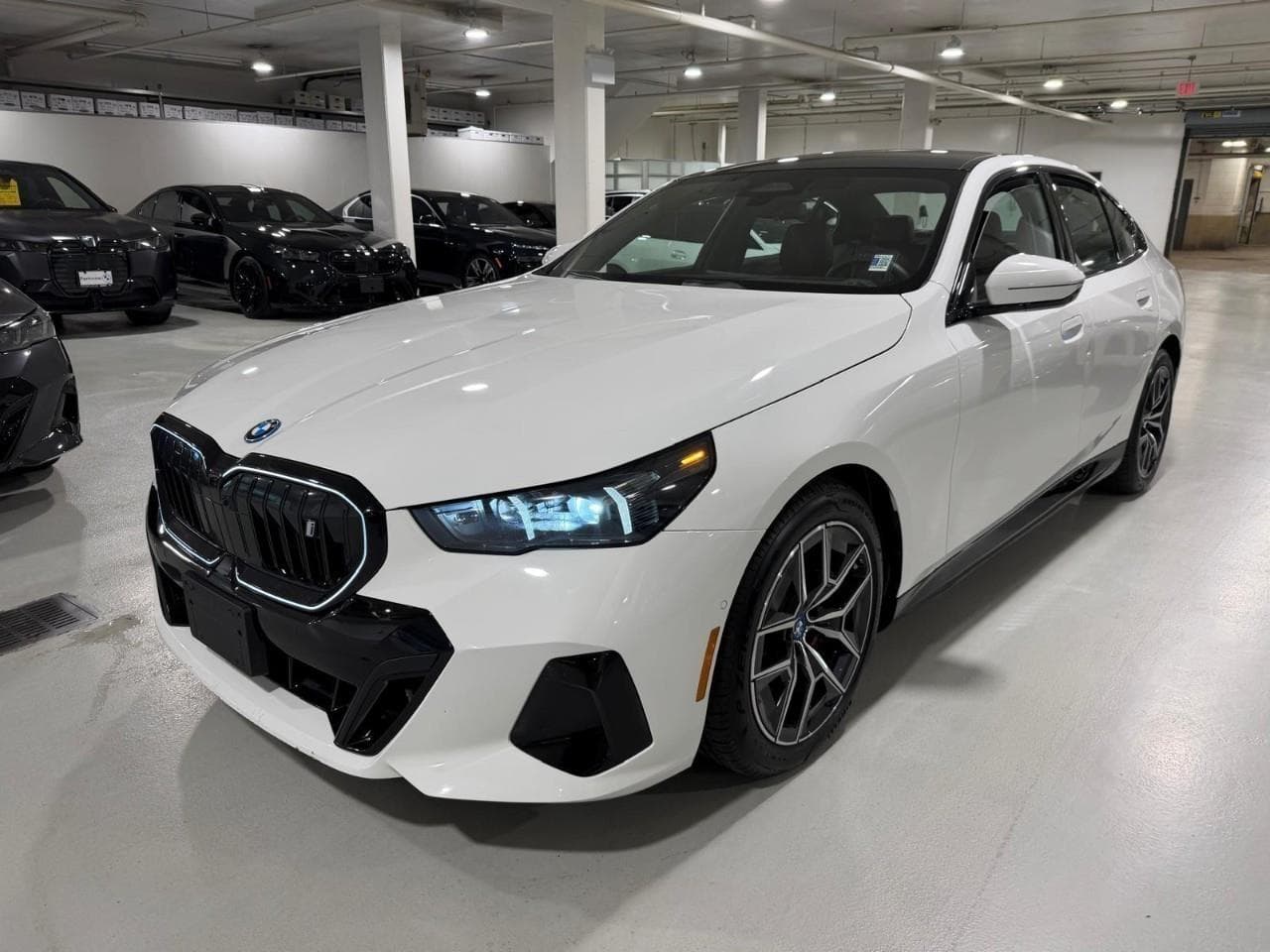 2025 BMW i5 xDrive40