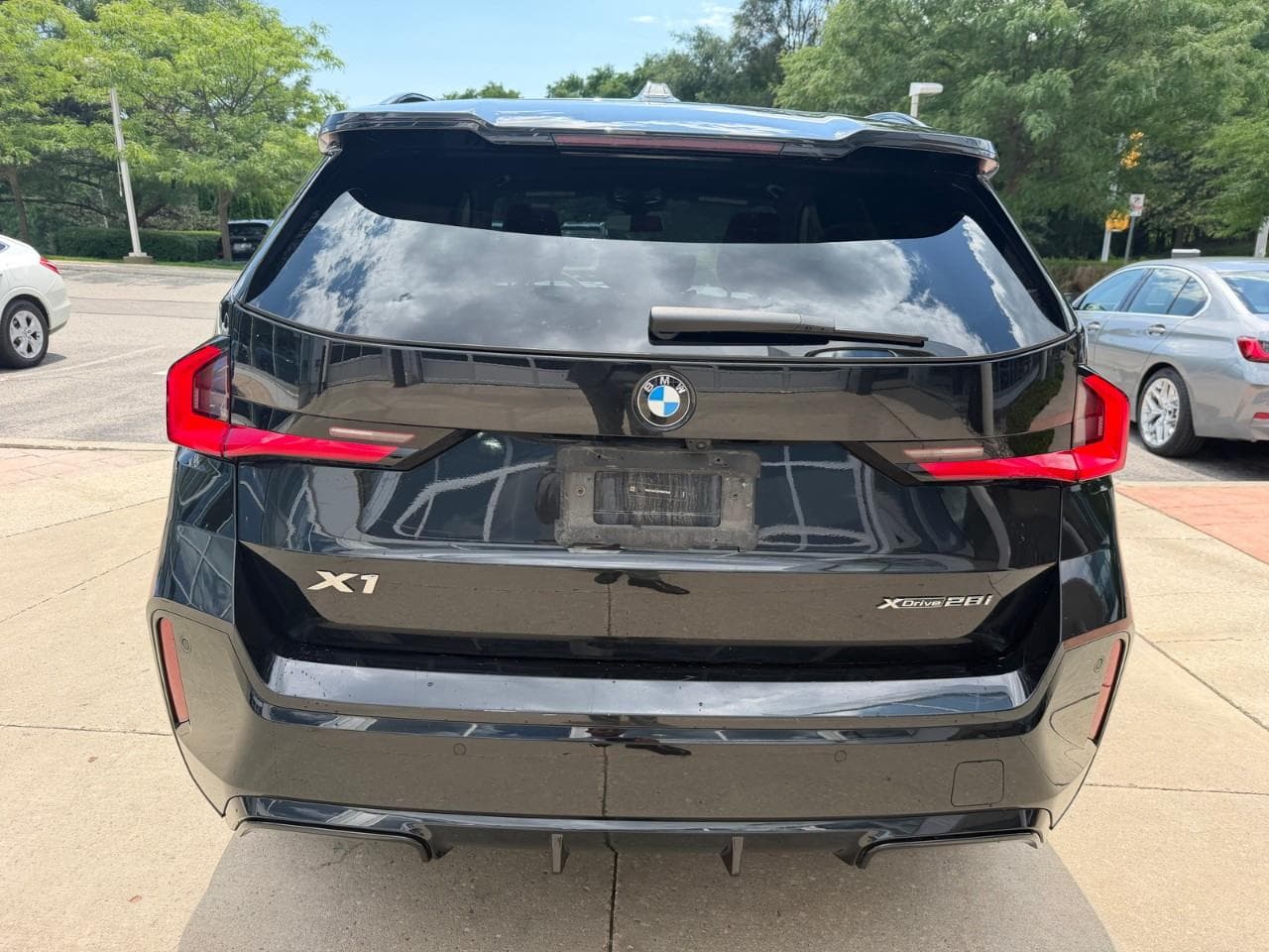 2023 BMW X1 xDrive28i