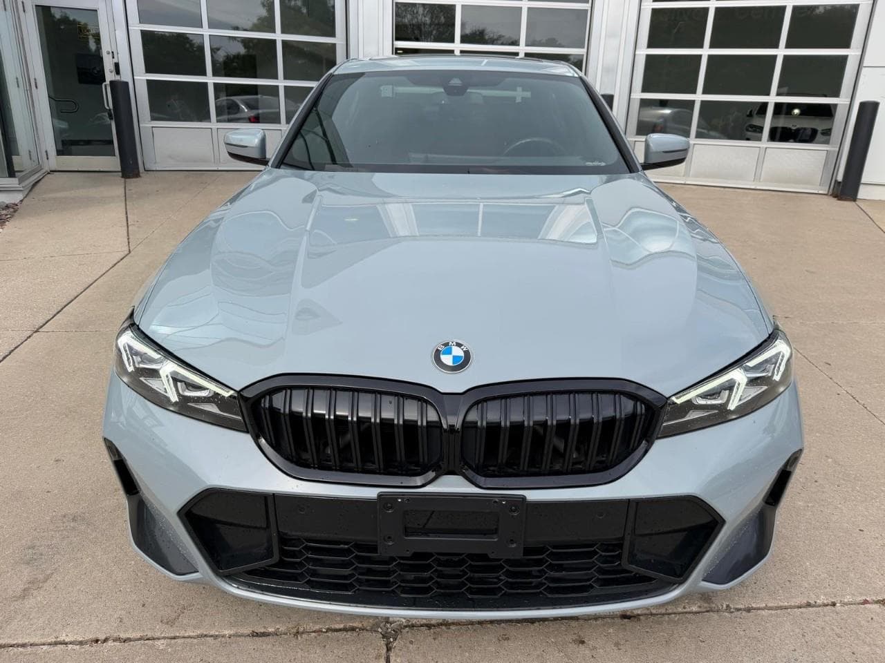 2023 BMW 330i xDrive