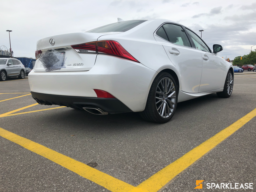 2018 Lexus IS300