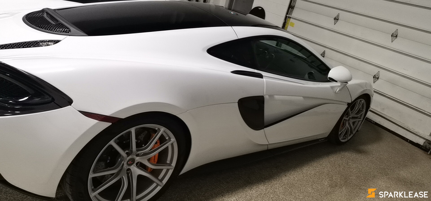 2017 McLaren 570GT