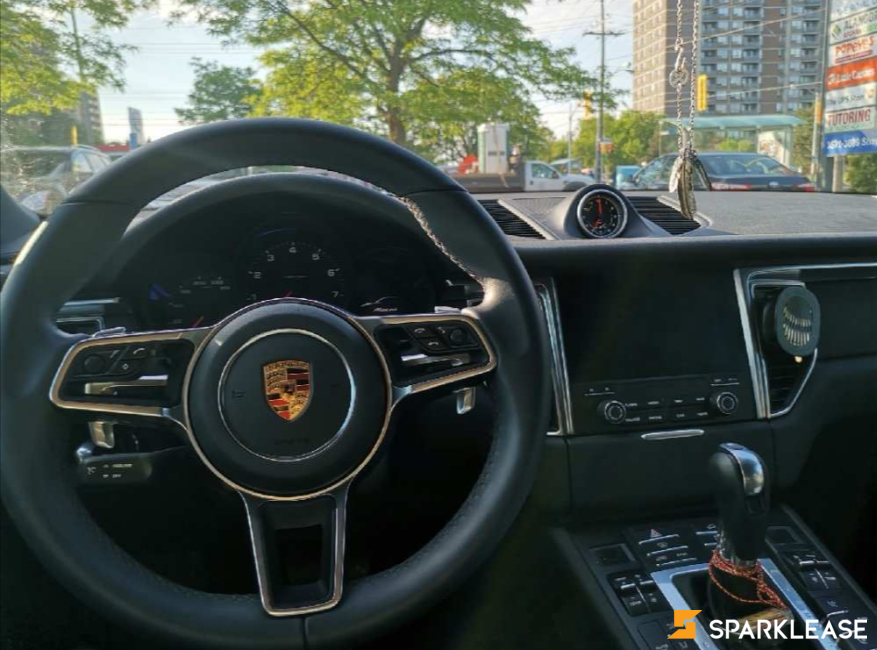 2018 Porsche Macan
