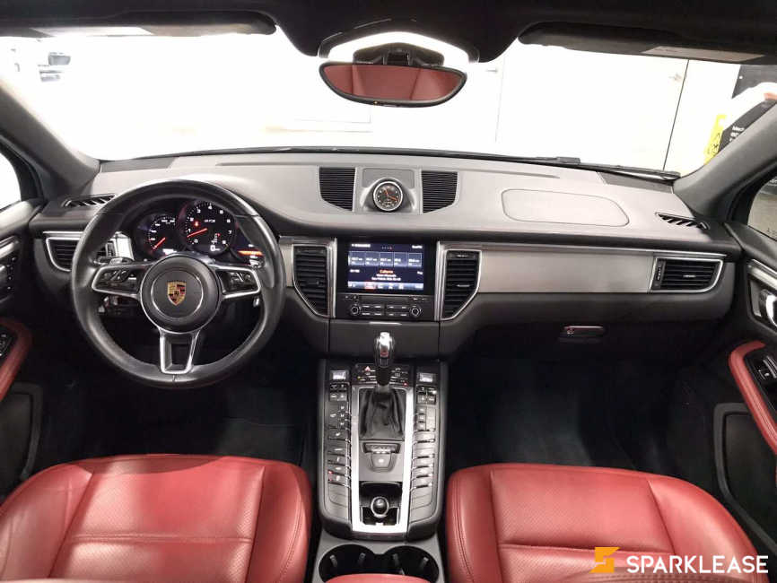 2017 Porsche Macan gts