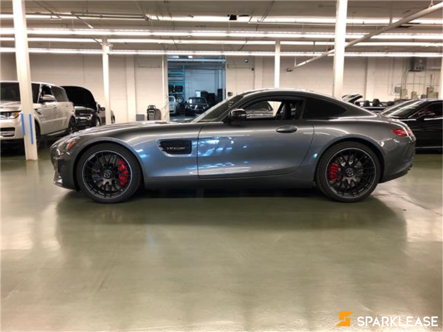 2017 Mercedes-Benz AMG GTS