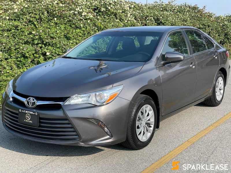 2017 Toyota  Camry  4dr Sdn I4 Auto LE 