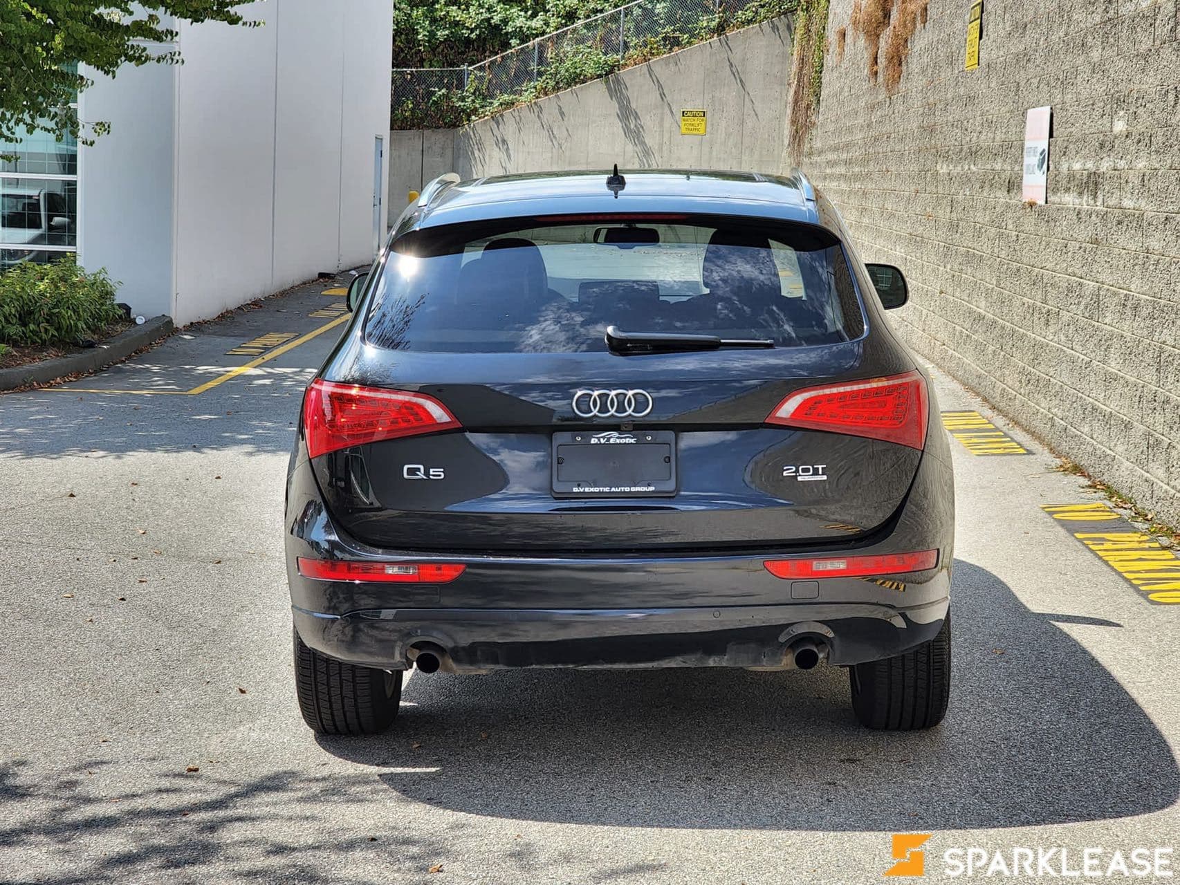 2012 Audi Q5 quattro 4dr 2.0L Premium Plus