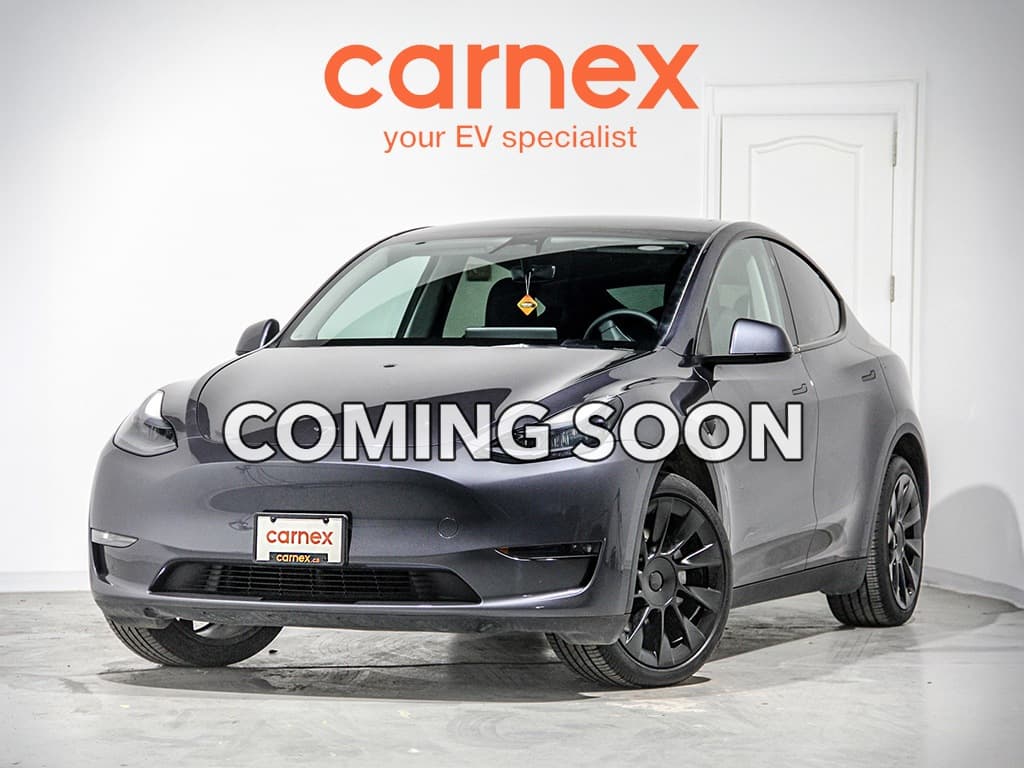 2024 Tesla Model Y RWD ,Clean Carfax ,Hardware 4.0 ,Heated Seats