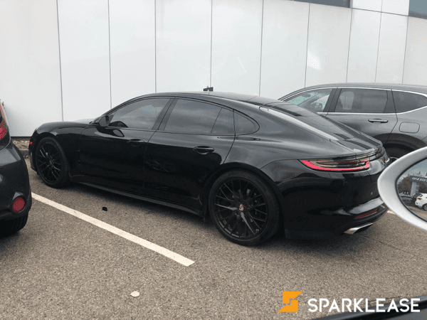 2018 Porsche Panamera 4
