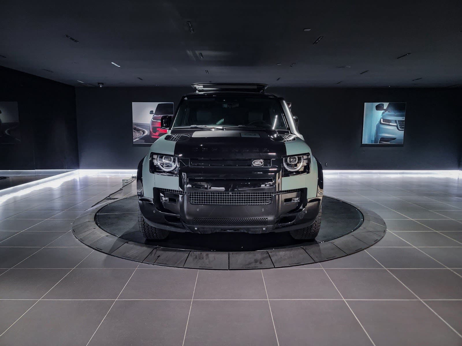 2026 Land Rover Defender Trophy Edition Keswick