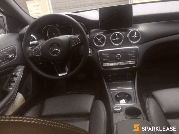 2020 Mercedes-Benz GLA250