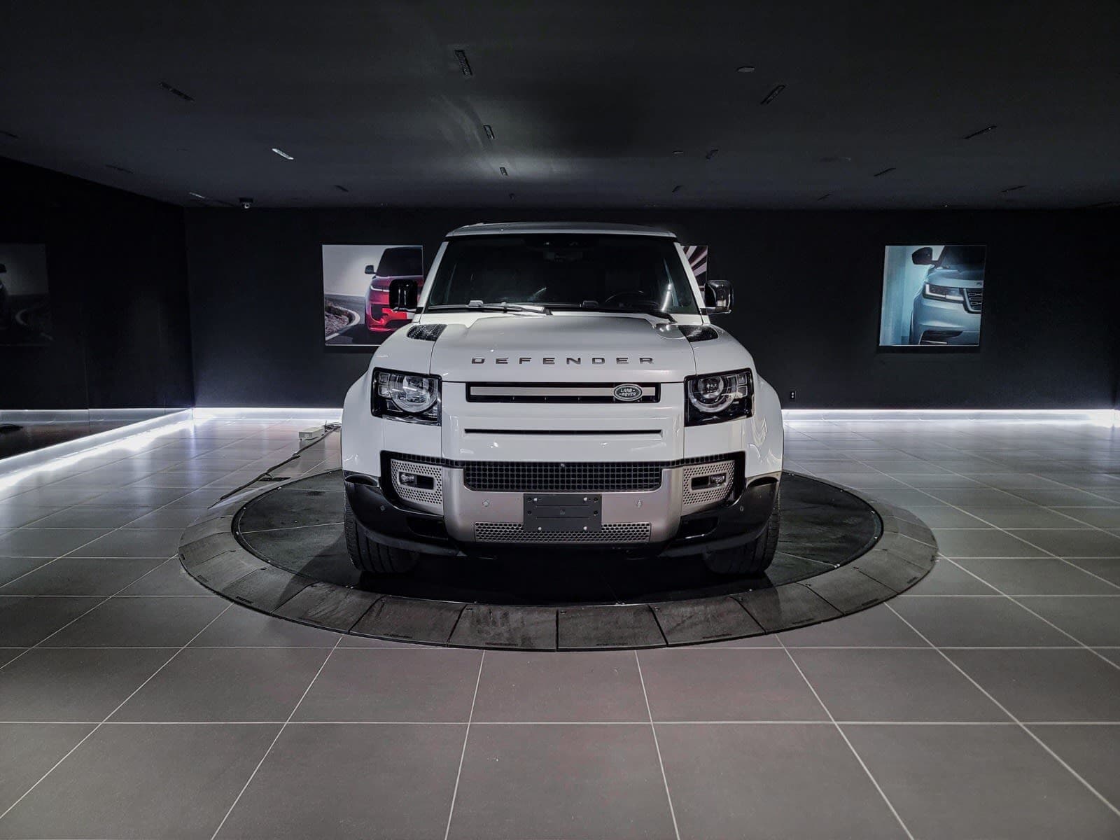 2021 Land Rover Defender X-Dynamic HSE