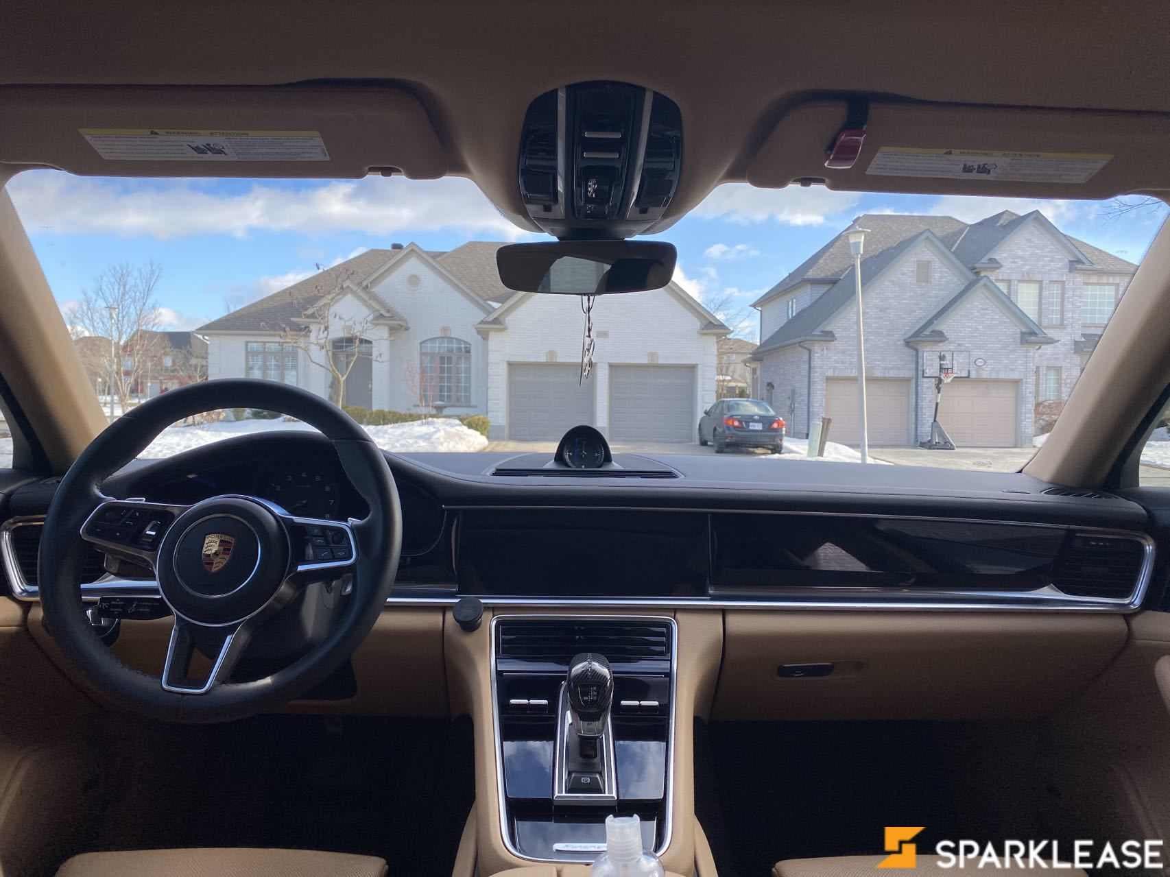 2018 Porsche Panamera 