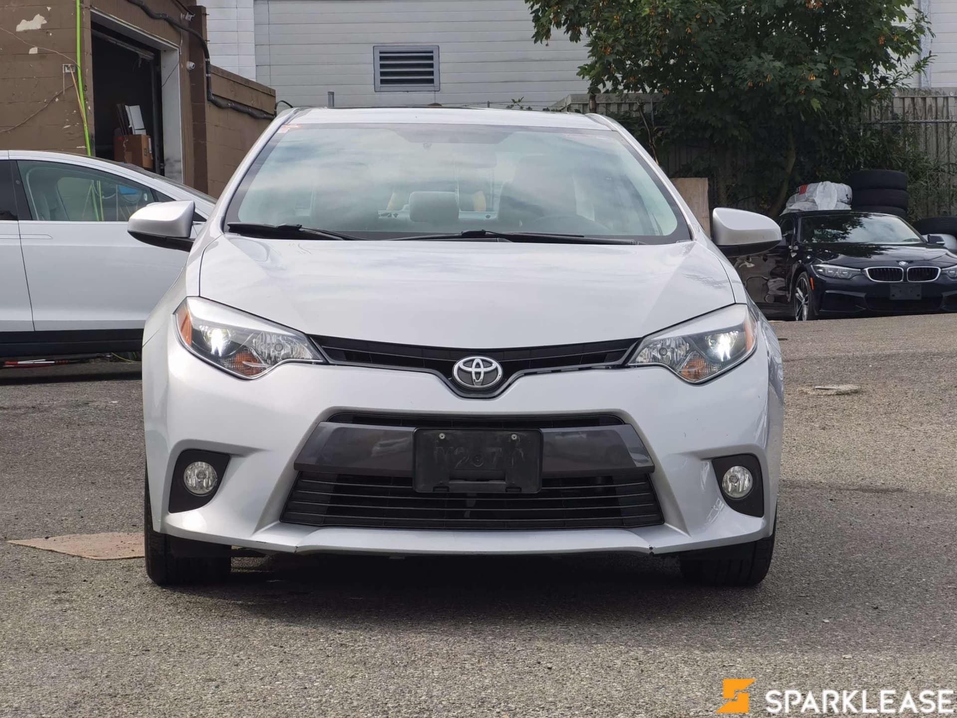 2016 Toyota  Corolla  4dr Sdn CVT LE 