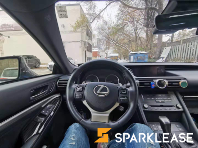 2019 Lexus RC300