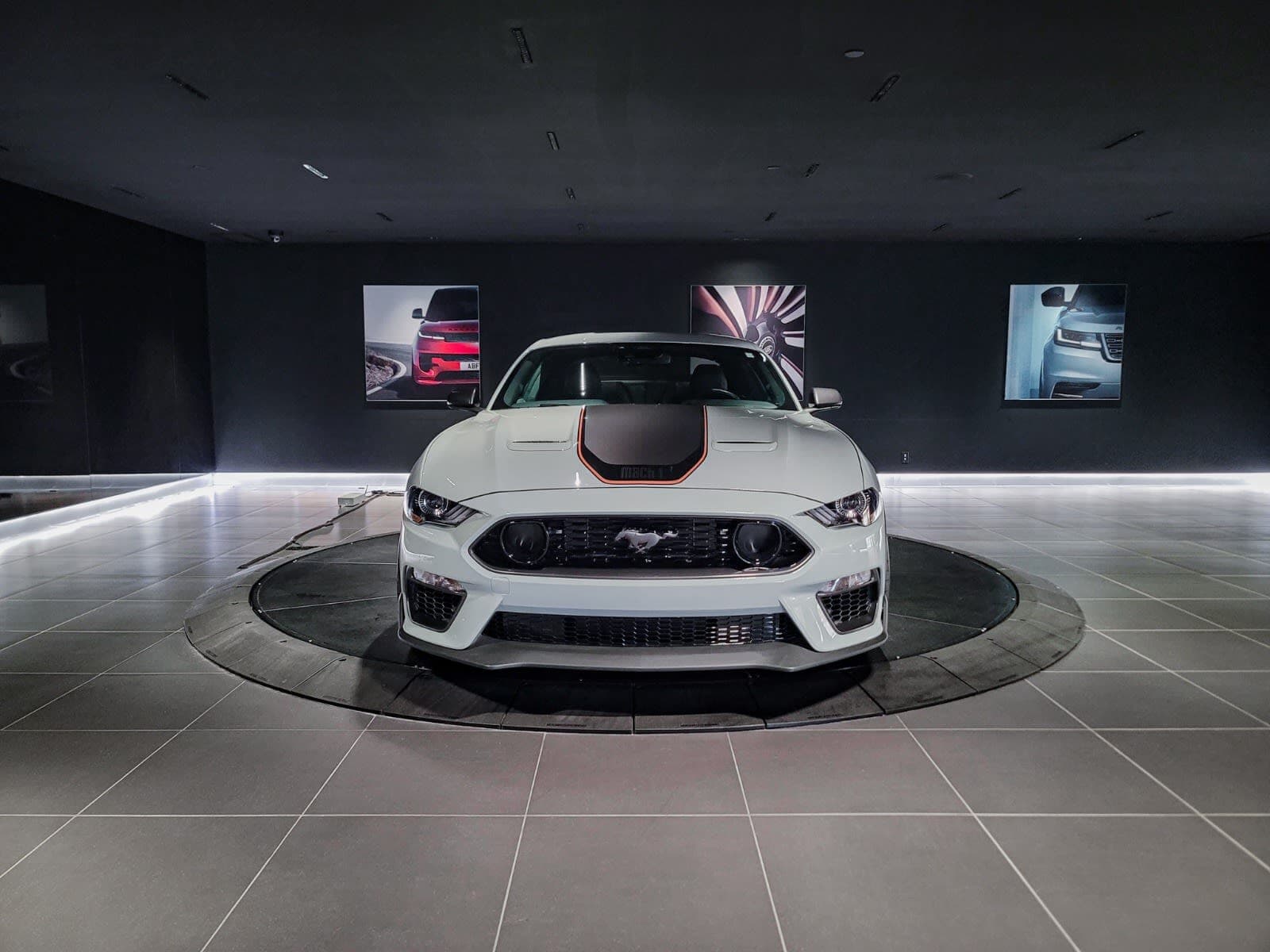 2022 Ford Mustang Mach 1