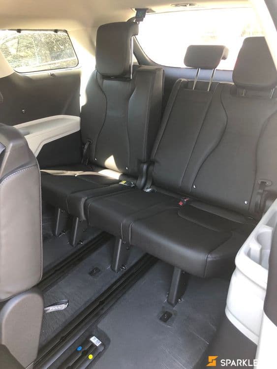 2022 Kia Carnival EX