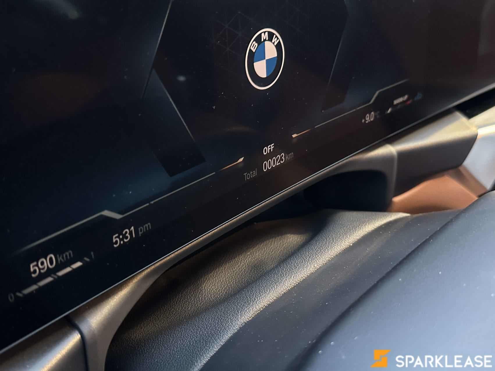 2023 BMW 330i 全新 外黑内棕