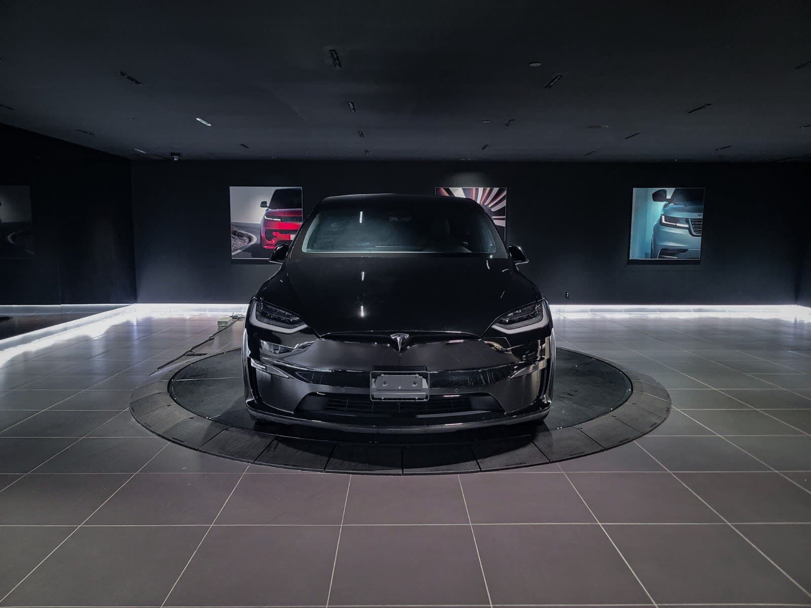 2022 Tesla Model X AWD