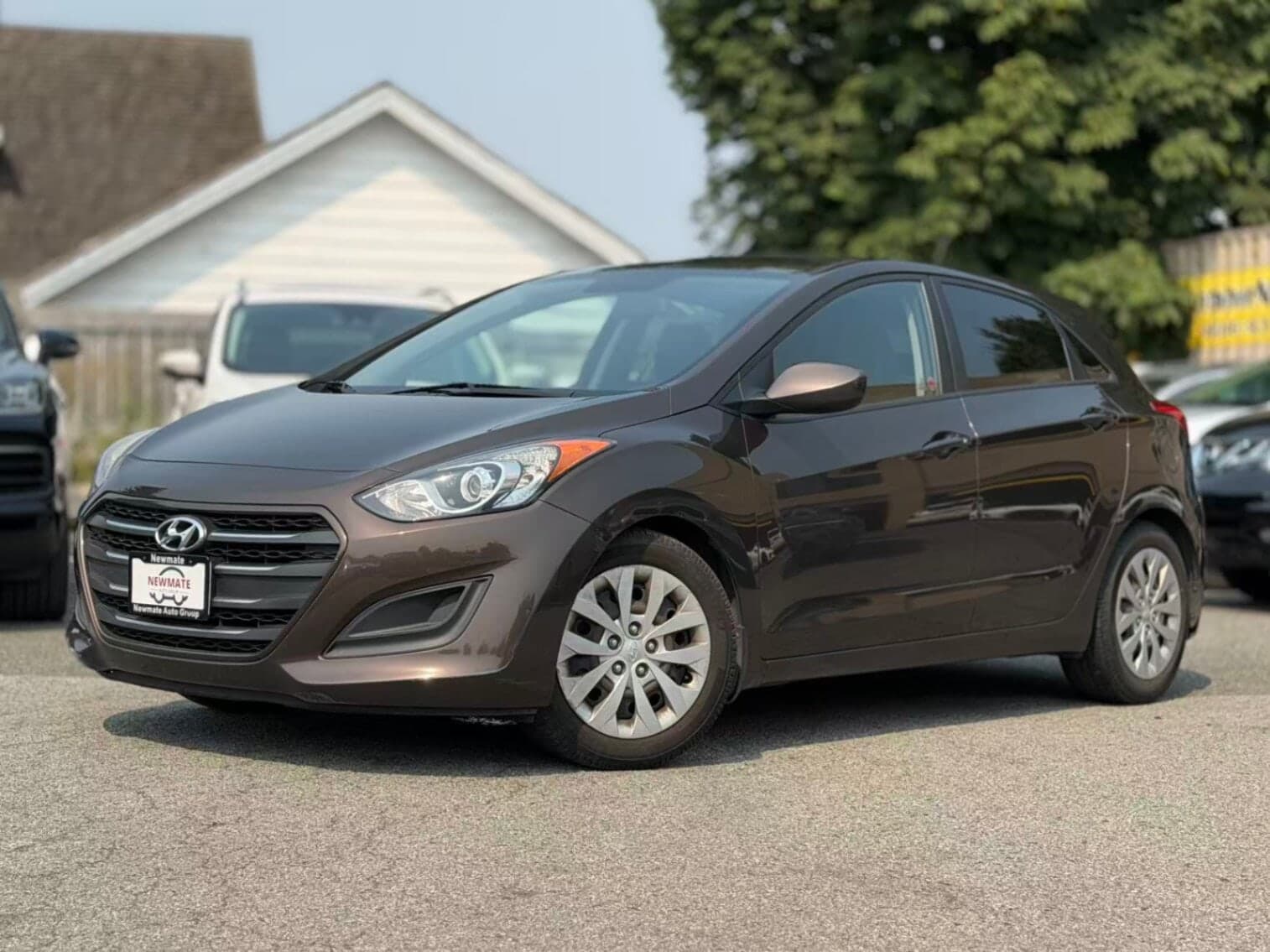 2016 Hyundai Elantra GT GL. LOCAL BC VEHICLE.