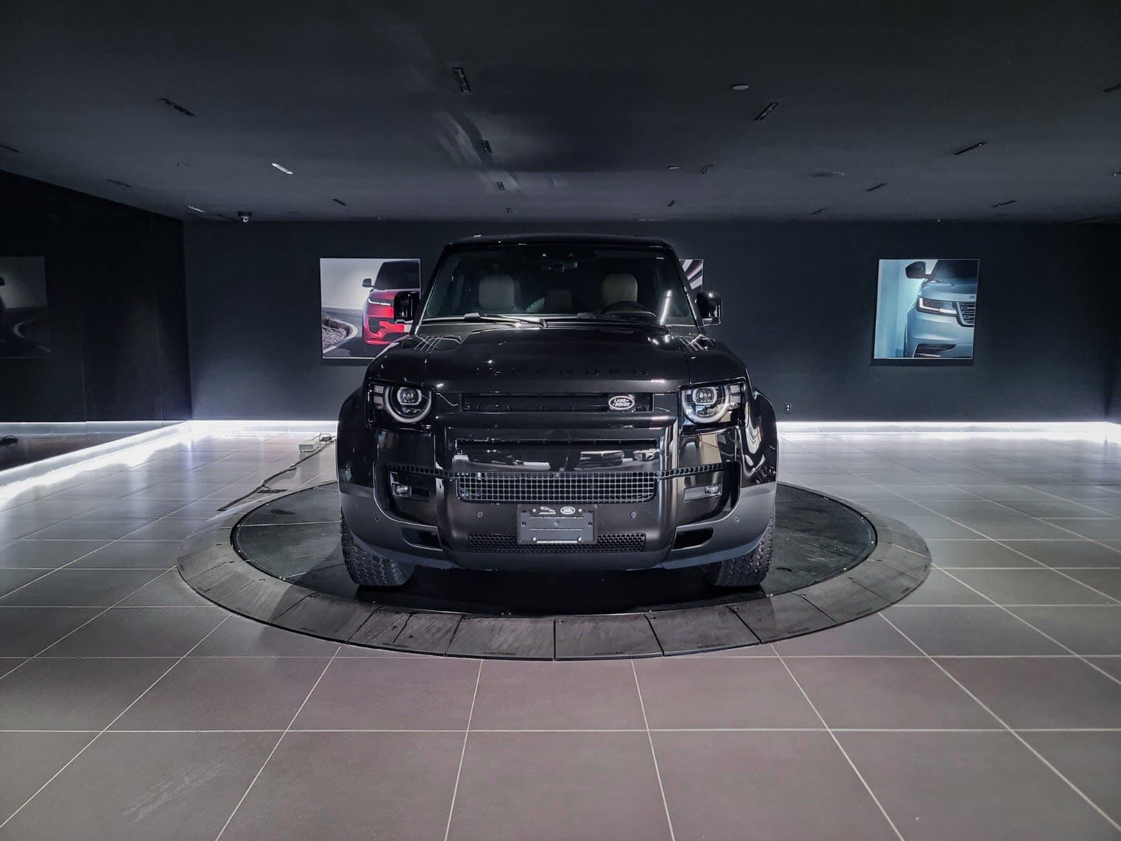 2026 Land Rover Defender S