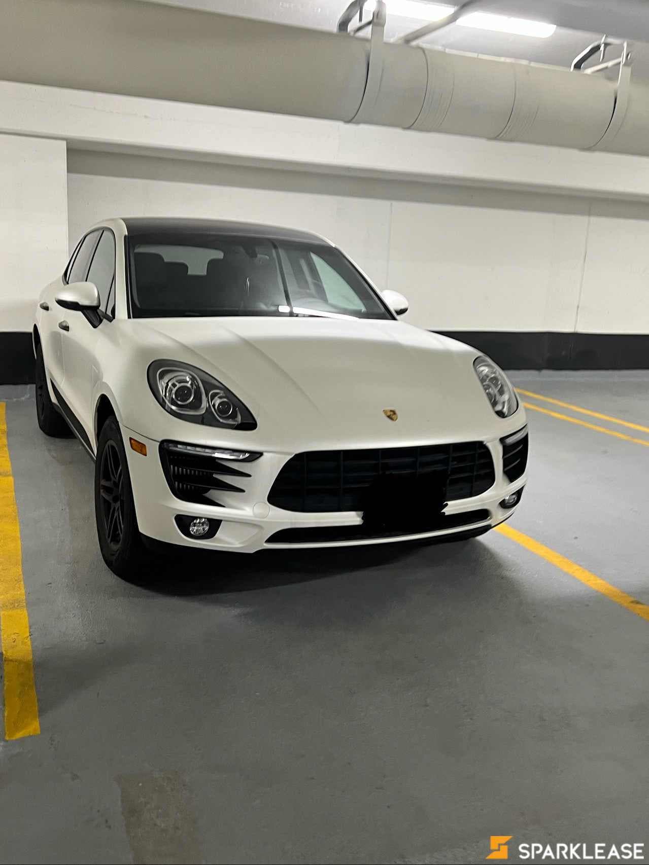 2016 Porsche Macan AWD 4dr S