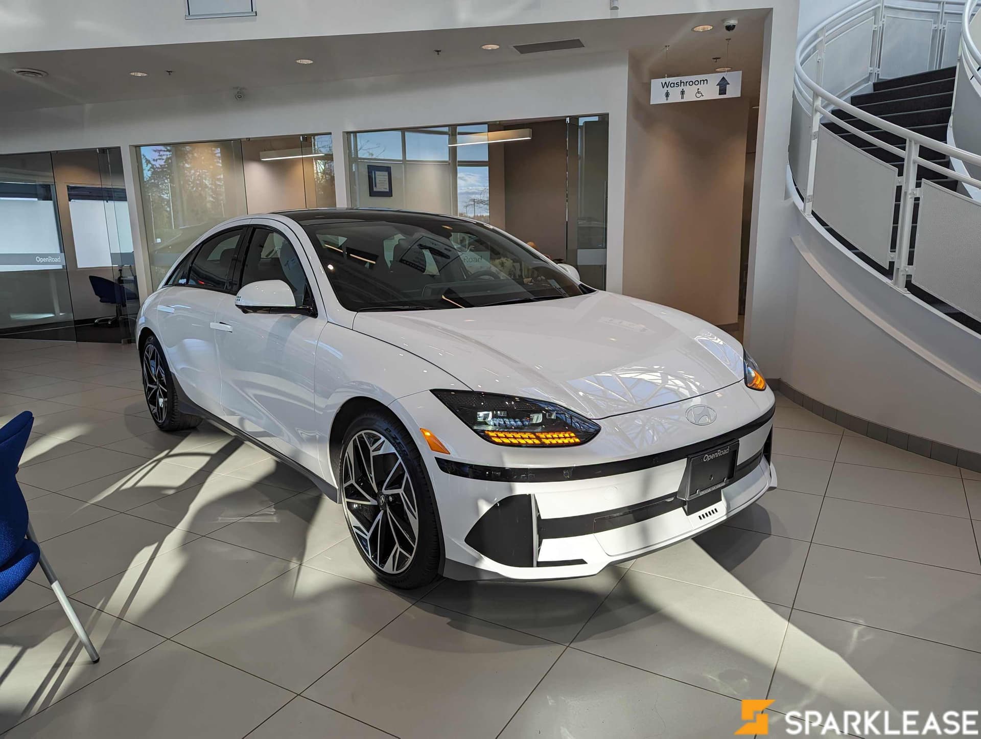 2024 Hyundai IONIQ 6 Preferred AWD Long ...