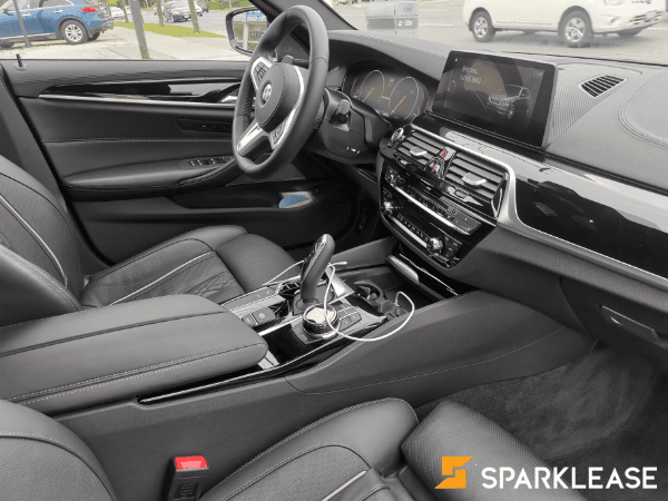 2019 BMW M550i 一阶 