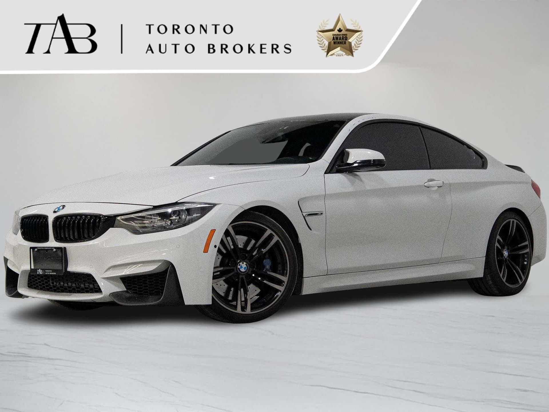 2018 BMW M4 COUPE   RED LEATHER   CARBON FIBER   HUD
