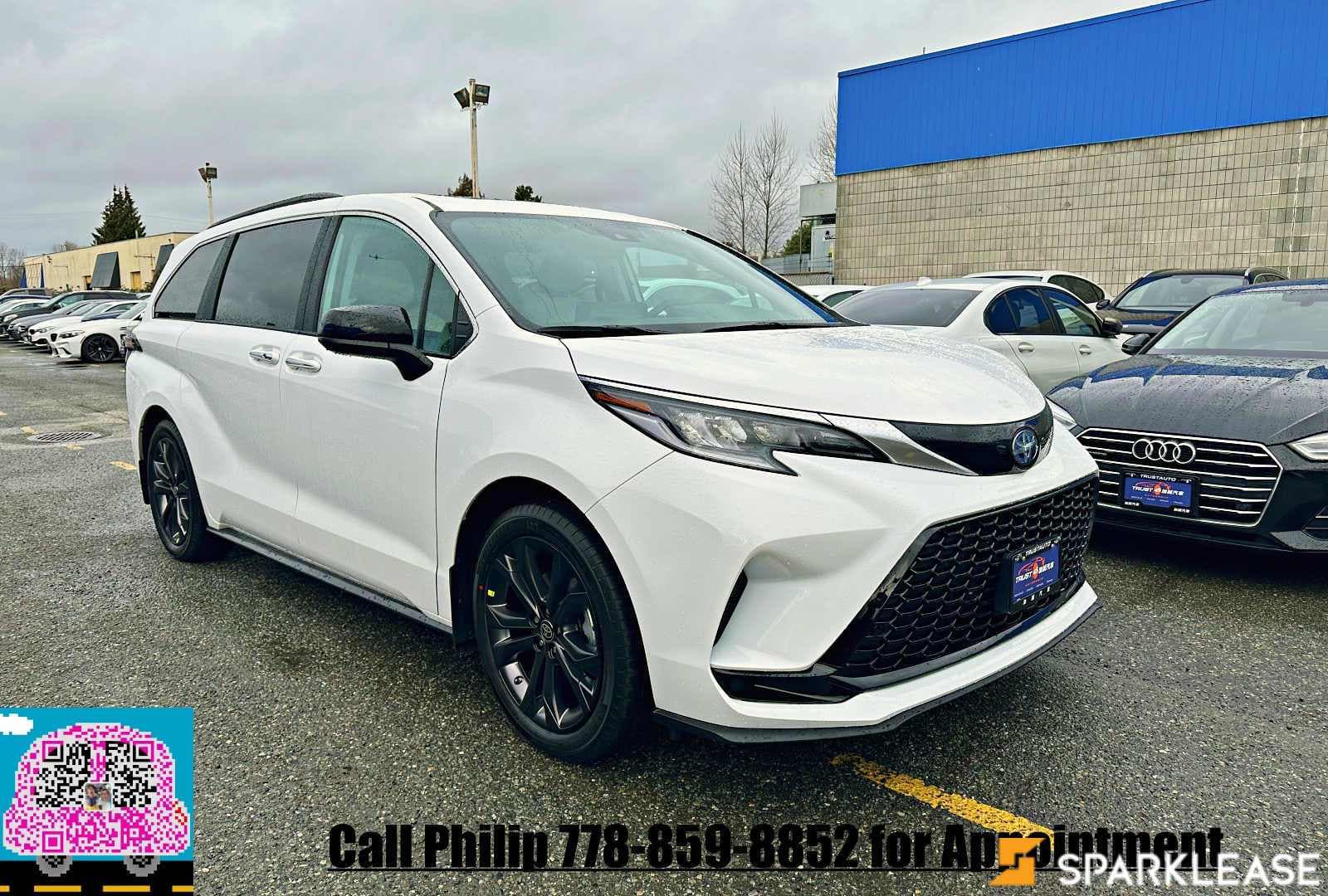 2023 Toyota  Sienna  XSE 7-Passenger FWD 