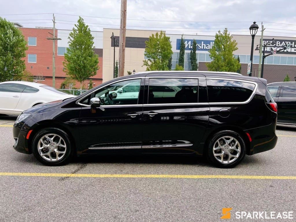 2018 Chrysler Pacifica Limited 2WD
