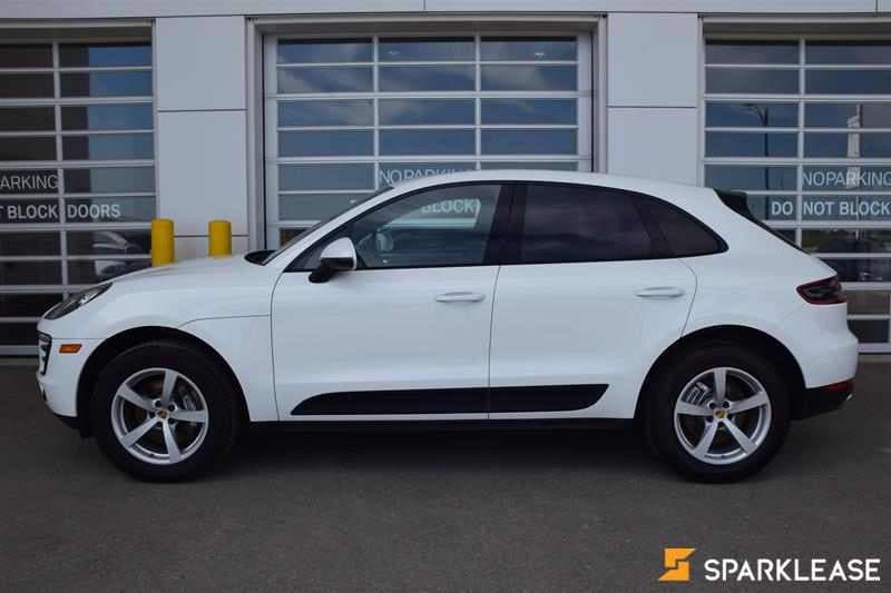 2017 Porsche Macan AWD 4dr