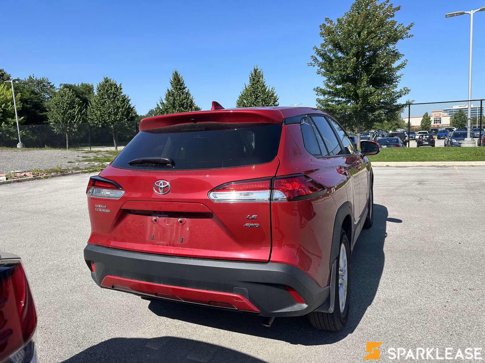 2022 Toyota  Corolla Cross  LE 四驱