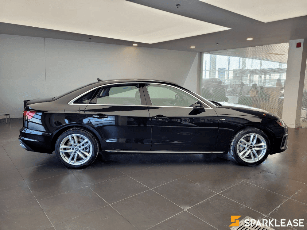 2022 Audi A4 Sedan Technik