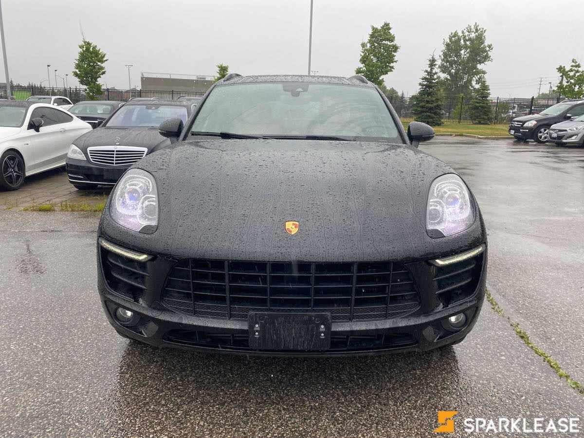 2018 Porsche Macan AWD